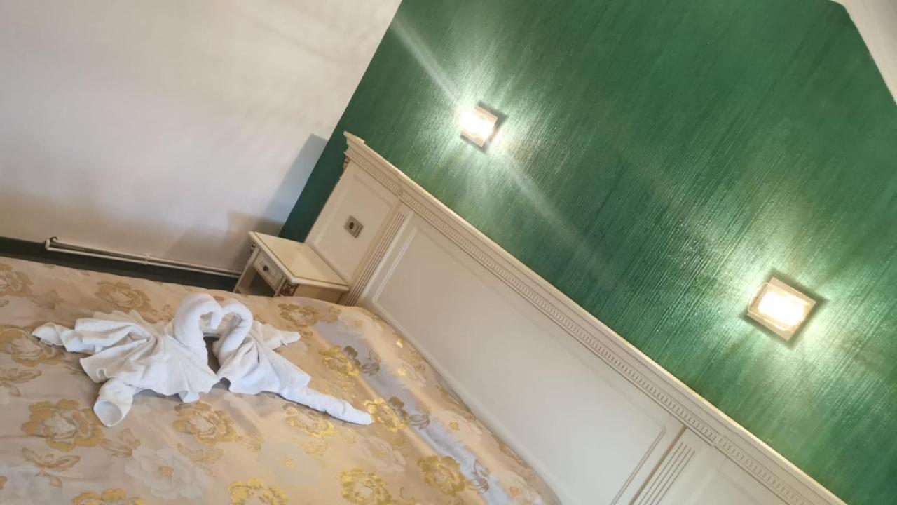 Perla Muresului Alba Iulia Buitenkant foto